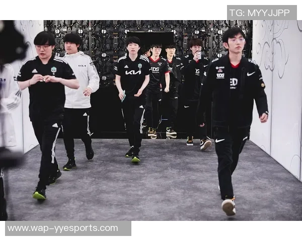 电竞实时数据分析揭示EDG战队灵活性表现的关键因素与战术调整实时新闻